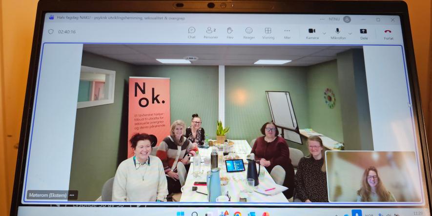 Bilde av ansatte ved NOK Elverum 